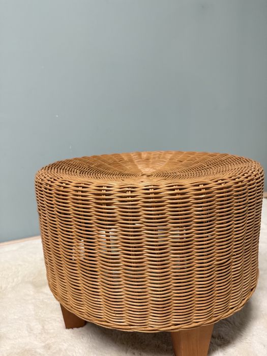 Ратанова табуретка / 80-те