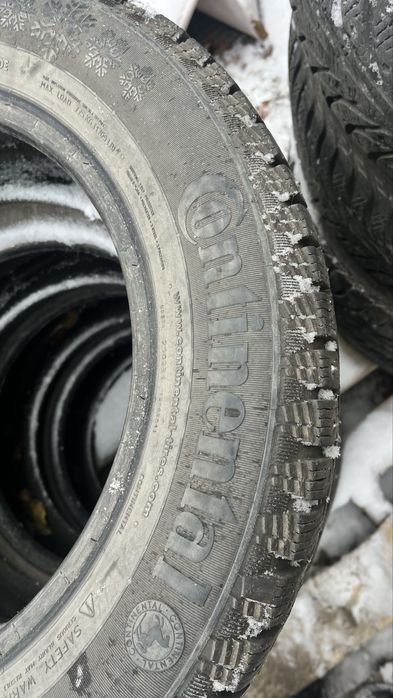 Зимняя резина 215/60/16