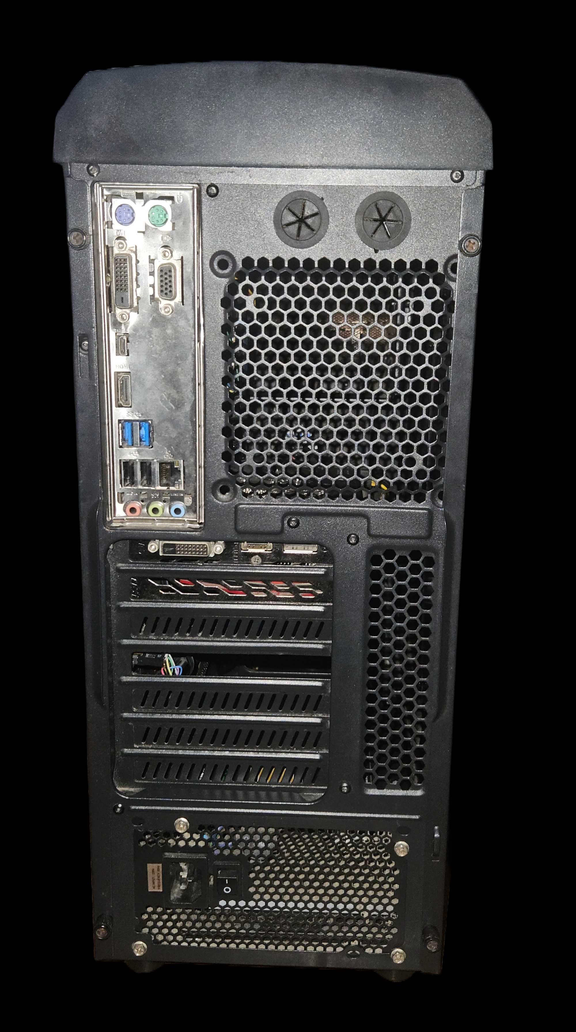 PC i3 7100, HYPERX 4 GB RAM, MSI GTX 1050TI, WD HDD 1TB + K SSD 240 GB