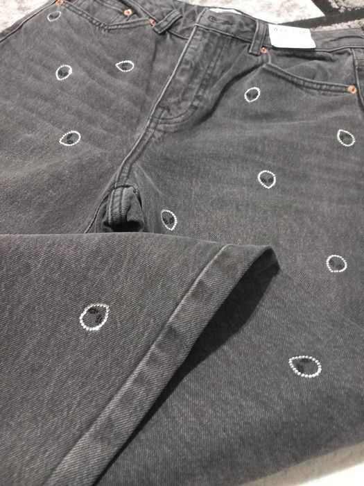 Blugi mom topshop marimea 38 cu pietre