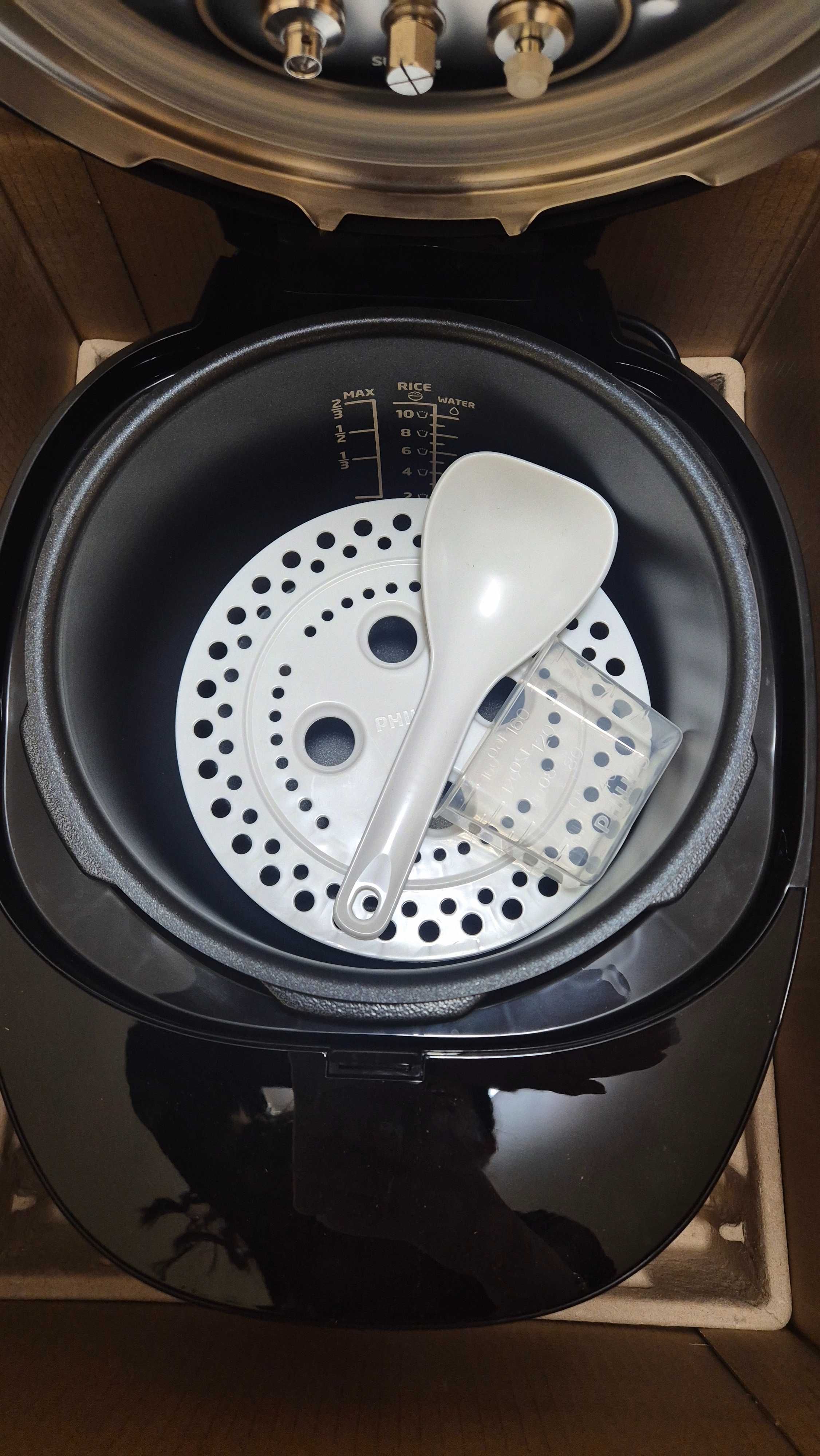 Мултикукър PHILIPS HD2151/40