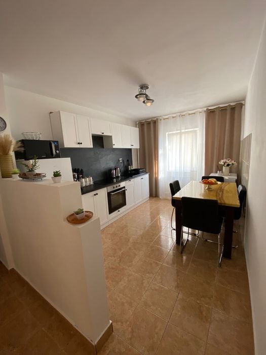 Apartament 4 camere PC