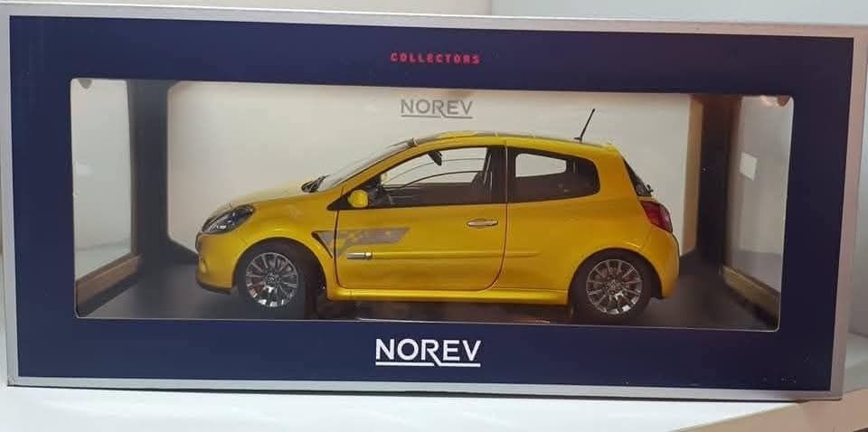 Machetă Renault Clio Rs F1 TEAM 1/18 Norev