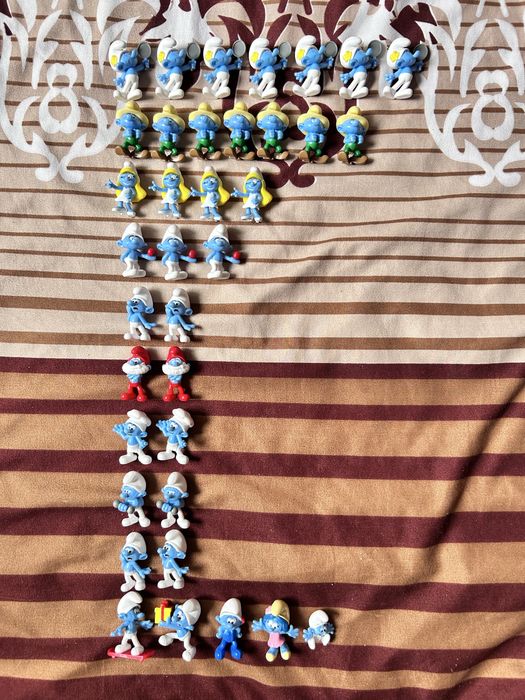 Set complet strumfi si albumul