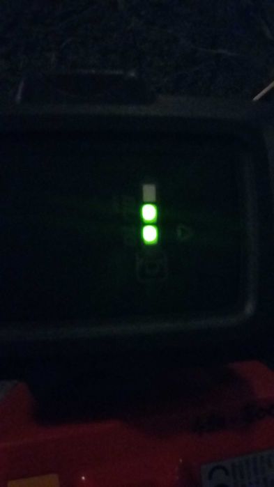 Vînd baterie HUSQVARNA ptr.scule diverse 2/4/8Ah-'în stare perfectà