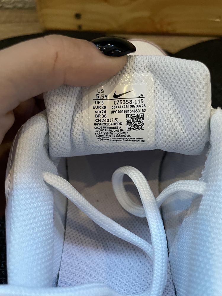 Nike Номер 38 орогинални/внос