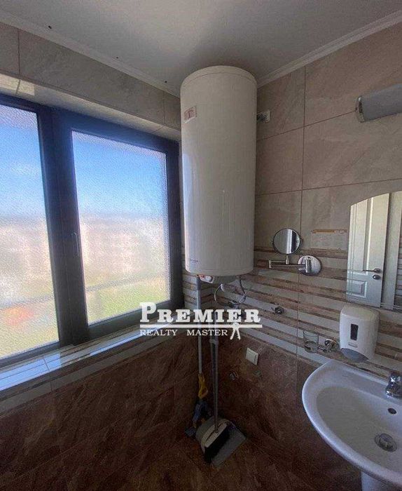 Продава се Двустаен апартамент в к.к. Слънчев бряг - 47 кв.м за 1575 €/кв.м - Снимка #13