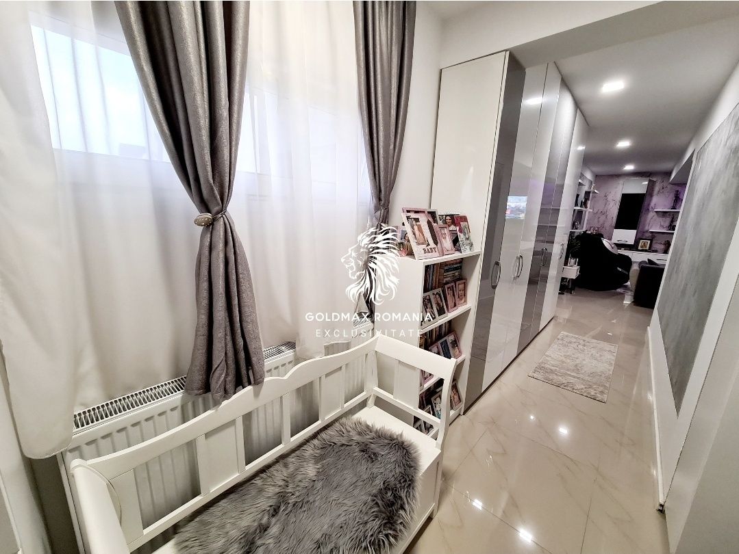 Apartament 4 camere si curte proprie | Trivale