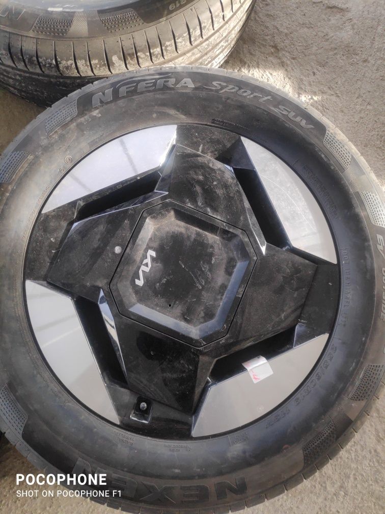 Джанти с гуми 19 цола 5x114.3 KIA EV9 / Киа ЕВ9