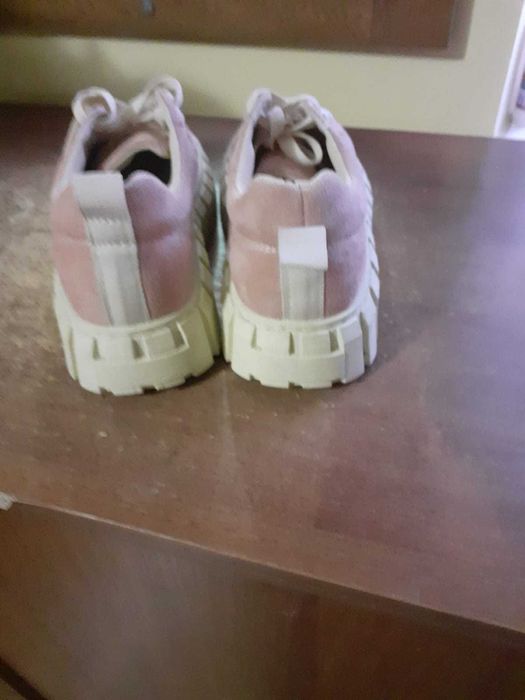 Pantofi noi, fara eticheta, 39