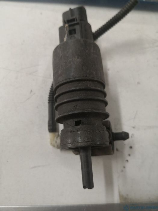 Pompa apa spalator SKODA FABIA III Estate (NJ5) [ 2014 - > ] OEM 030971921