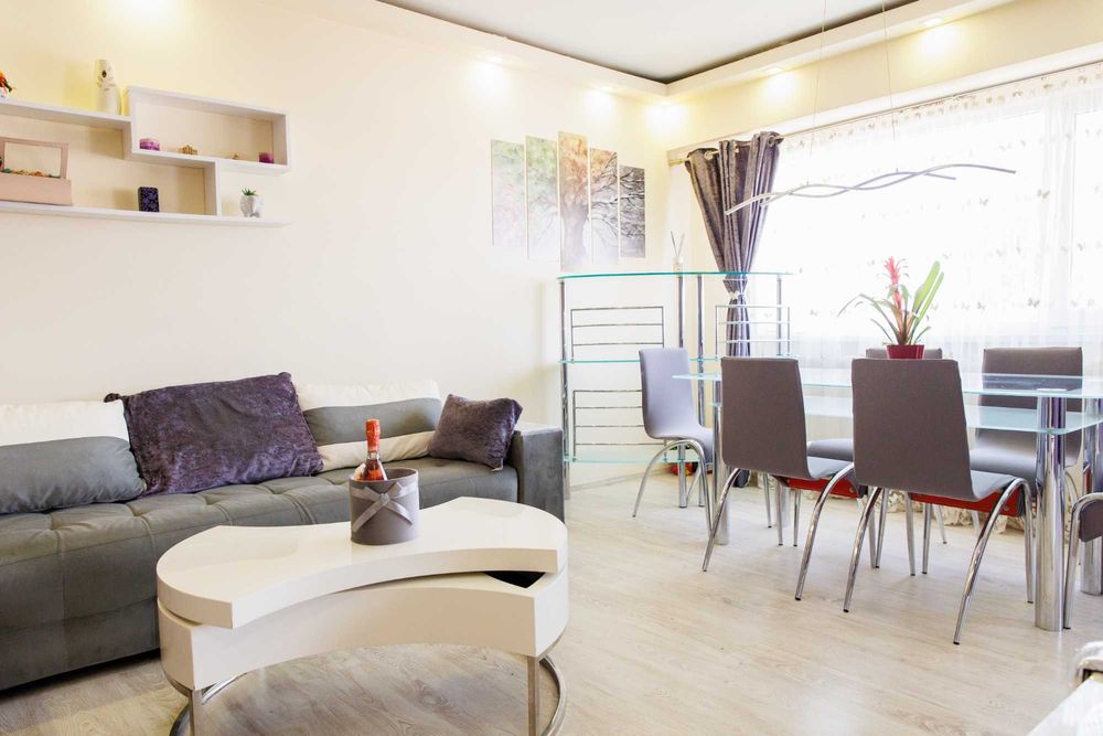 Inchiriez apartament cu 3 camere Brotacei