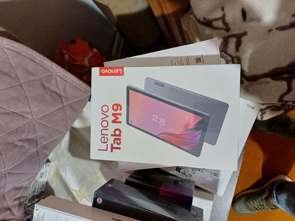 Tableta Lenovo tab 9