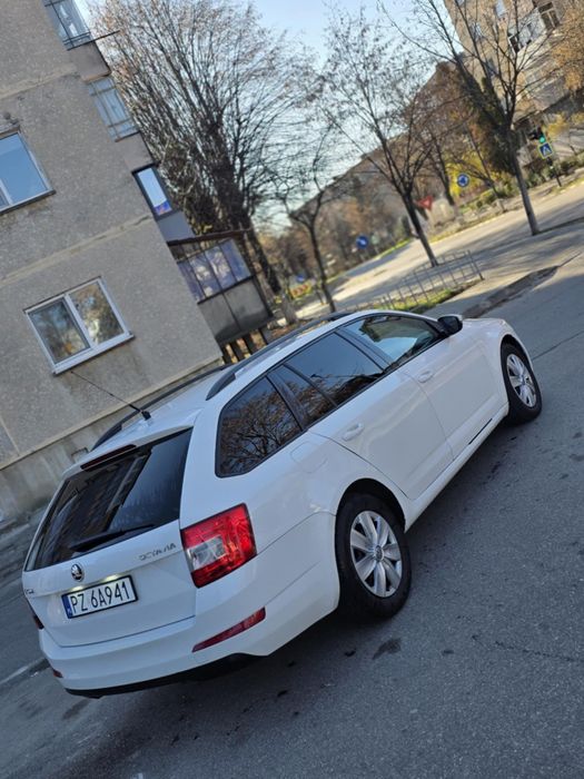 Vând Skoda Octavia lll 1.6 Tdi 2017 DSG 7+1