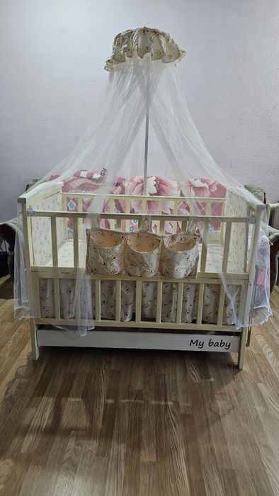 Продам детскую кроватку