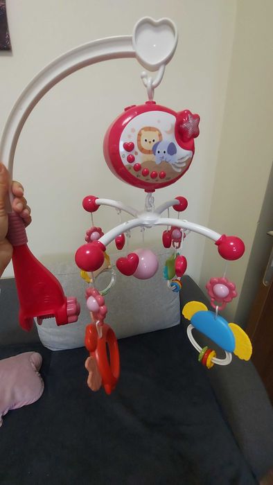 Музикална въртележка за кошара