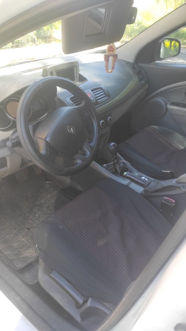 Renault Megane 3 , 1200 e FIX