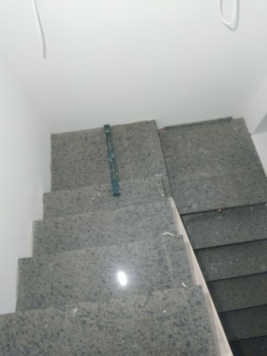 Faianțar amenajări interioare