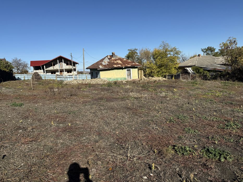 OCAZIE!Vand teren intravilan Strunga, 2118mp