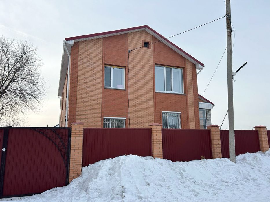 Продам Дом в Кунгее мы первые хозяйева