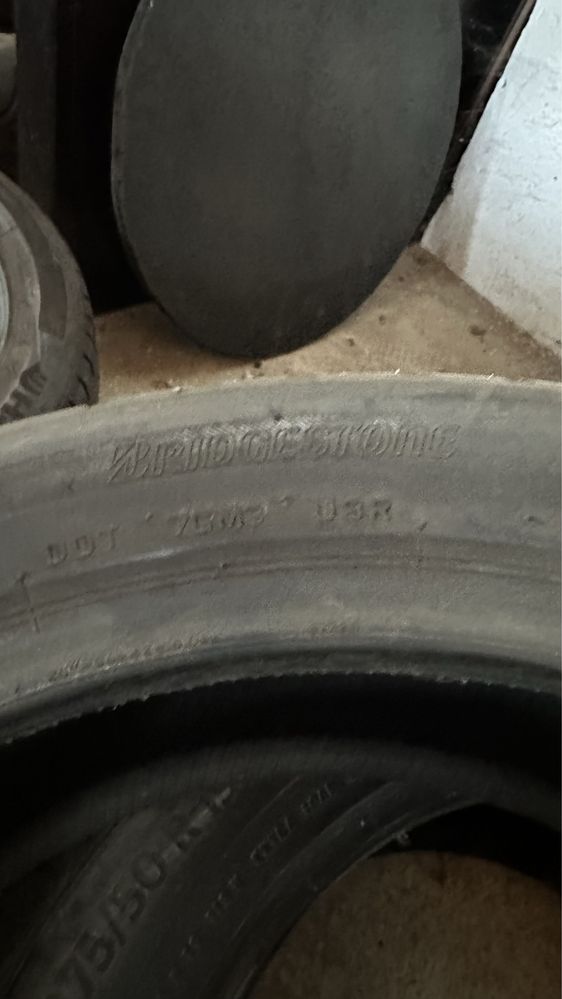 2 Anvelope 235/45 R20 Bridgestone Alenza