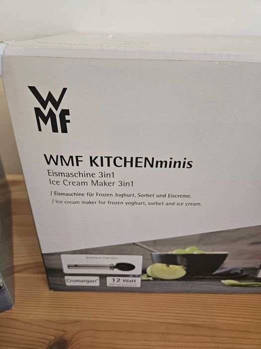 Машина за сладолед WMF KitchenMinis 3в1 допълнителна сладоледена кутия