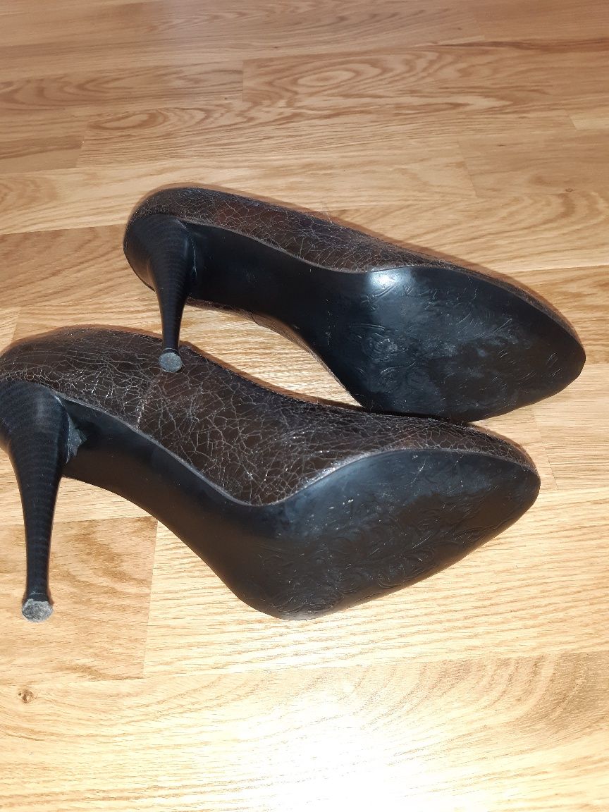 Тъмно кафяви обувки Дарис