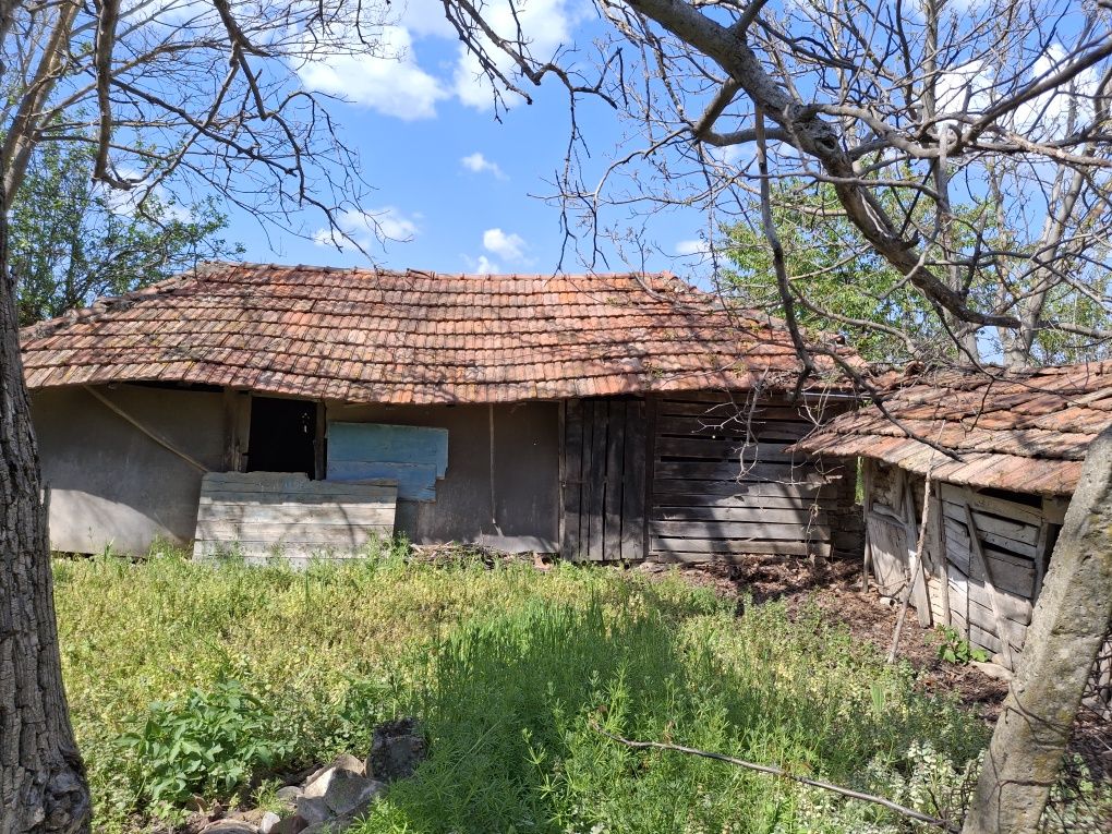 Продавам Къща в с.Стрелец