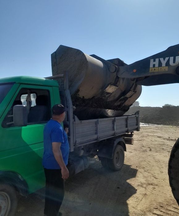 Transport materiale din balastiera