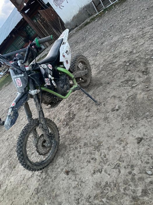 Vand Motocros KXD 125 cc automata