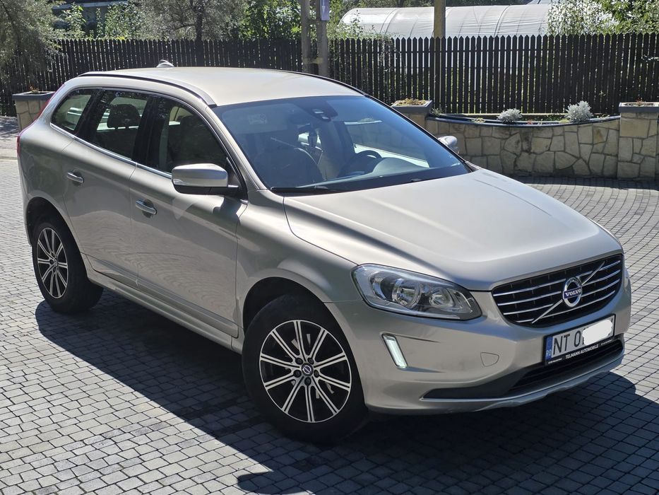 Volvo XC60 2.0d 2016 piele navi senzori recent înmatriculată Ro Propri