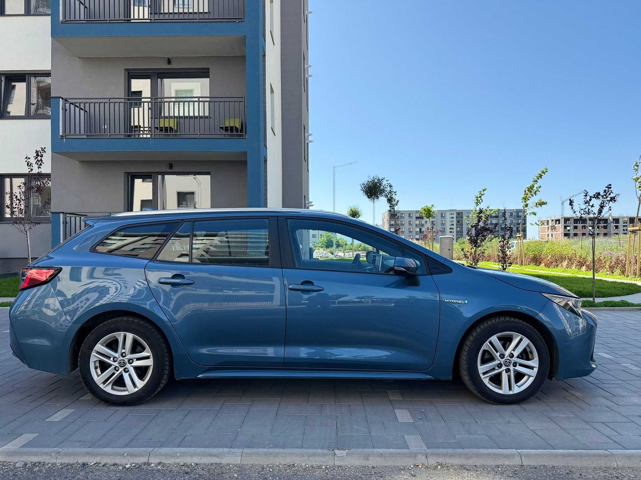 Toyota Corolla 1.8 HYBRID break automata CVT 2022 hibrida