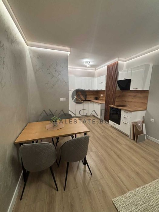 Продава се Двустаен апартамент в Пловдив, Тракия - 66 кв.м за 2152 €/кв.м - Снимка #1