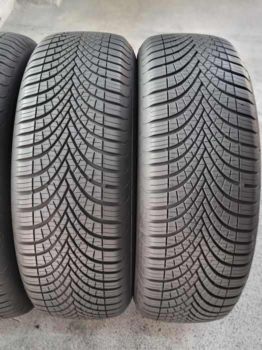 "Dot24" 215/65/16 Dunlop 4Броя: 450лв 6.8мм всесезонни гуми