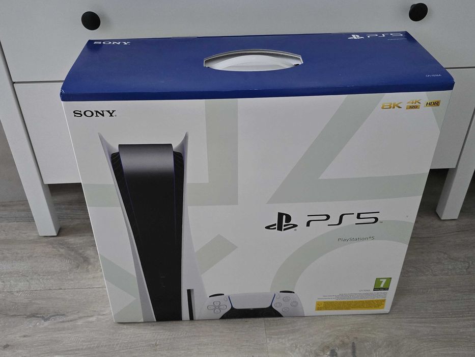 Consola PlayStation 5 (PS5) 825GB, White , Disk Edition