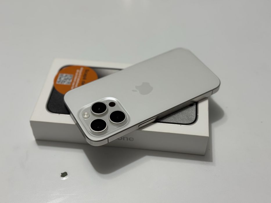Iphone 15 Pro 256GB Alb