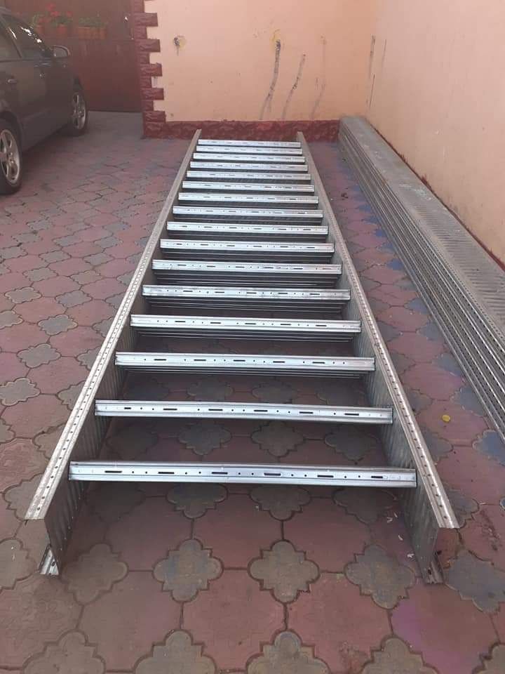 Scară metalică zincata 6m x1m lățime