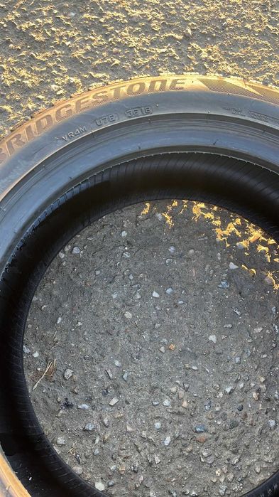 Anvelope Iarna 215/50/17 Bridgestone