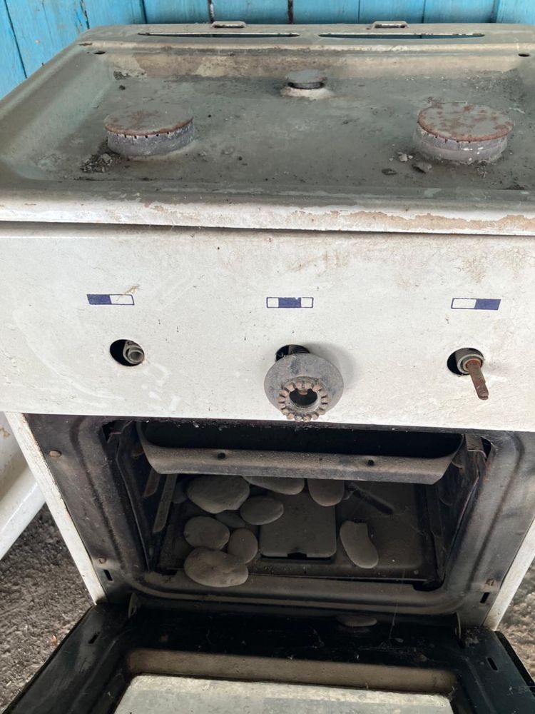 Продам газплиты старые