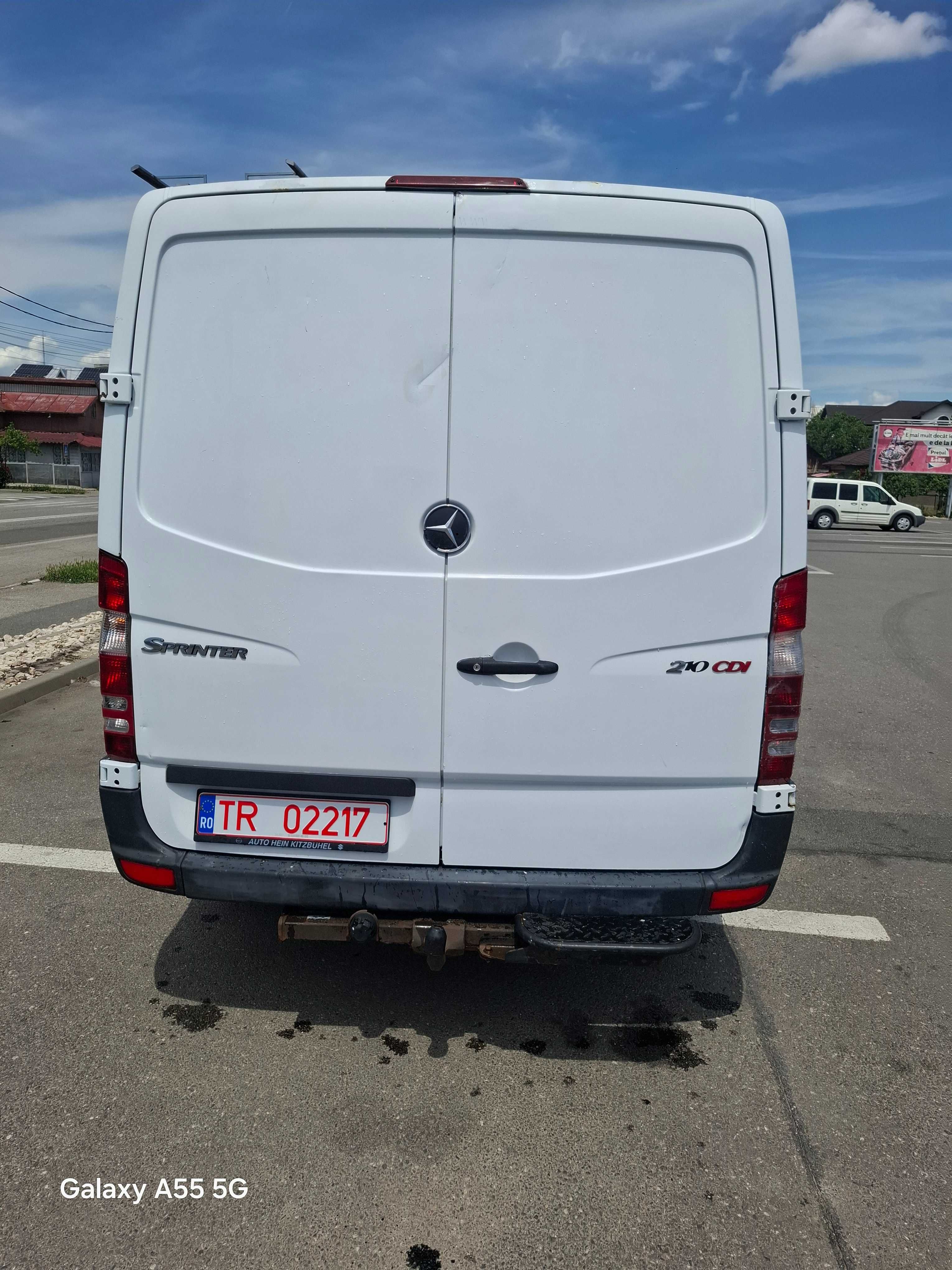 Mercedes Sprinter an 2013,Km 320000 k,6 trepte,2,2 D, inmatriculat