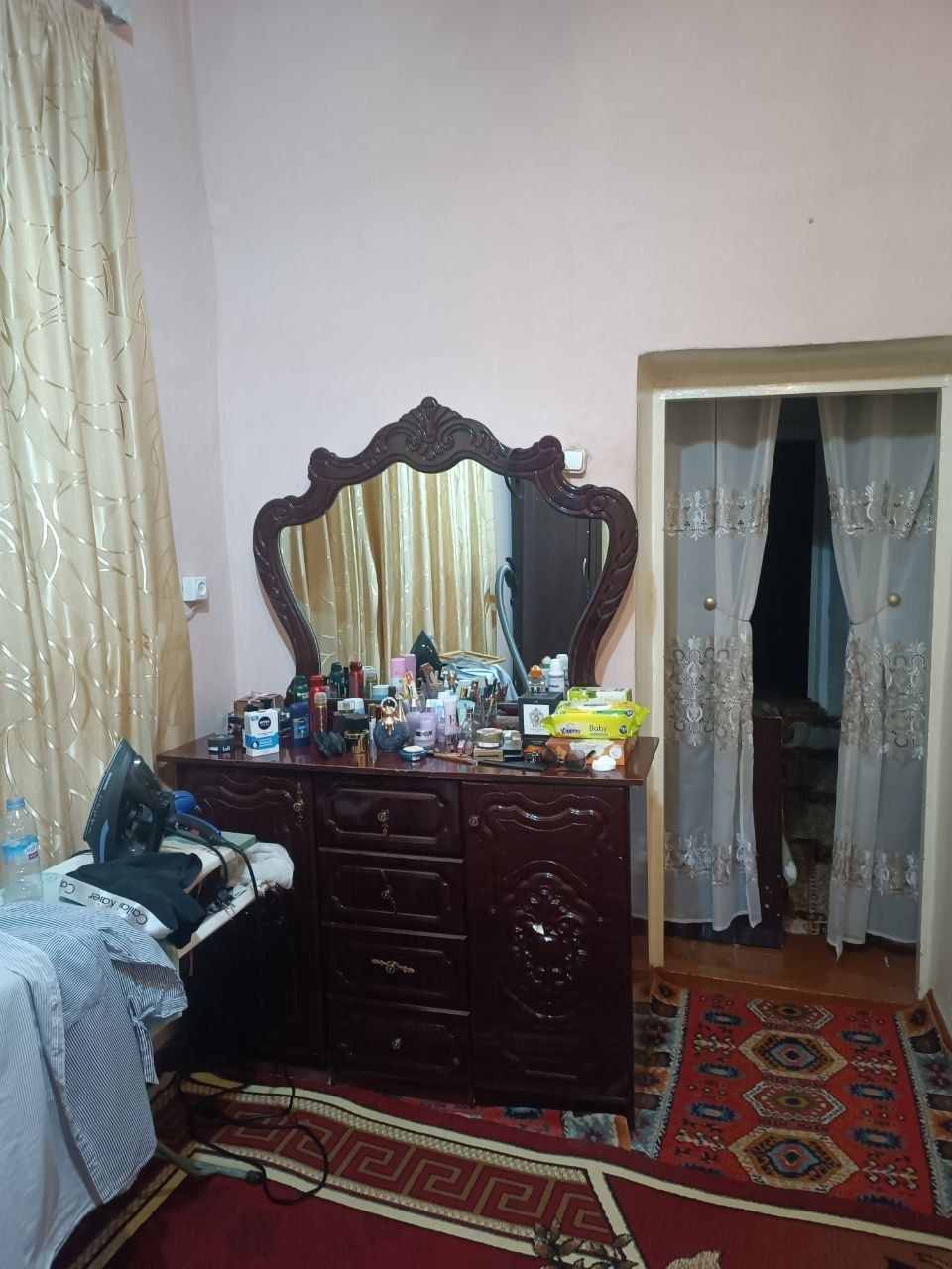 Продаётся Дом из  3х комнат