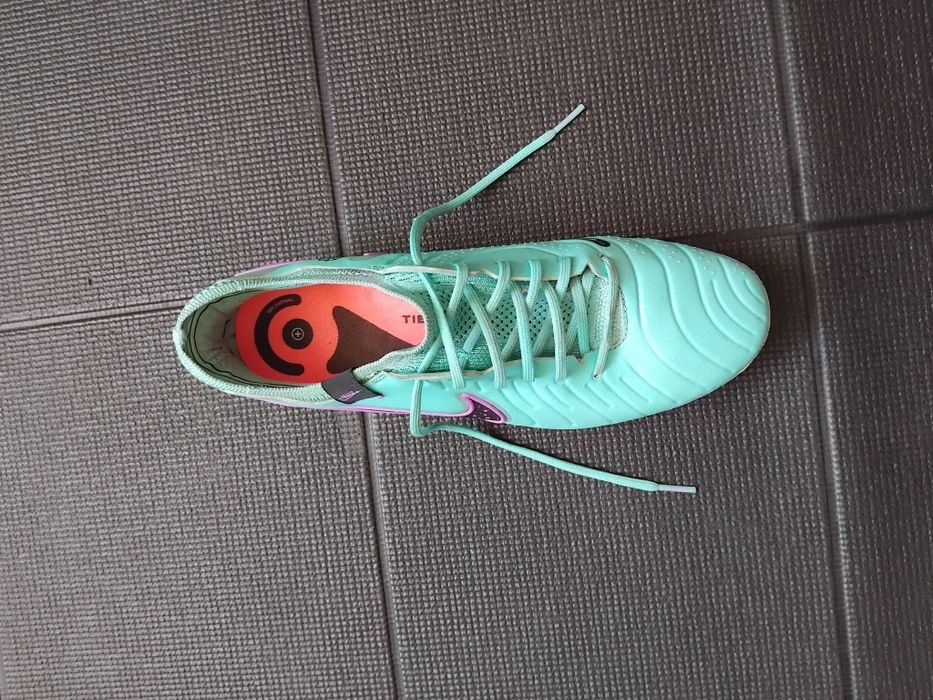 Професионални бутонки Nike Tiempo Elite FG10