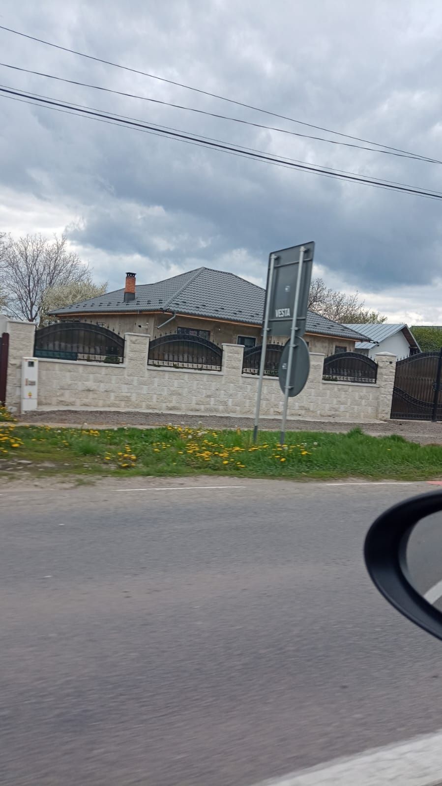 Vând casă în com, Măgurele Prahova