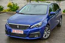 Peugeot 308 Full Led Adaptive/ Panoramic/ DENON/ Masaj/ Distronic/ Keyless