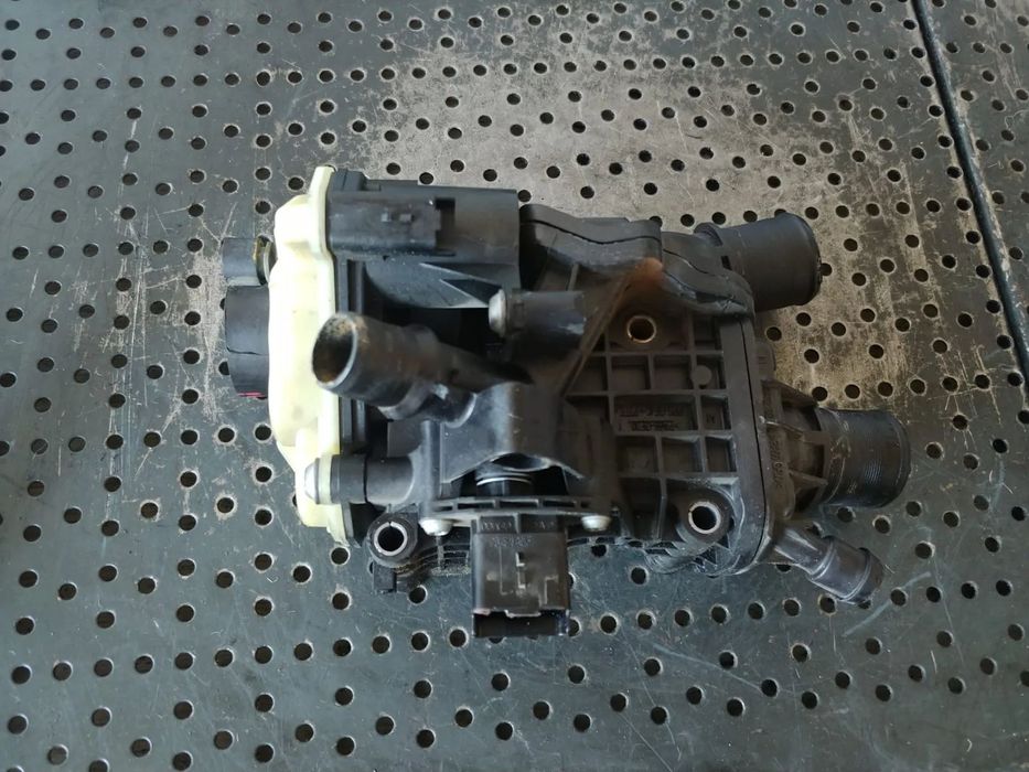 termostat auto 2.0 hdi ah01  peugeot 5008 308  citroen c5  9804160380