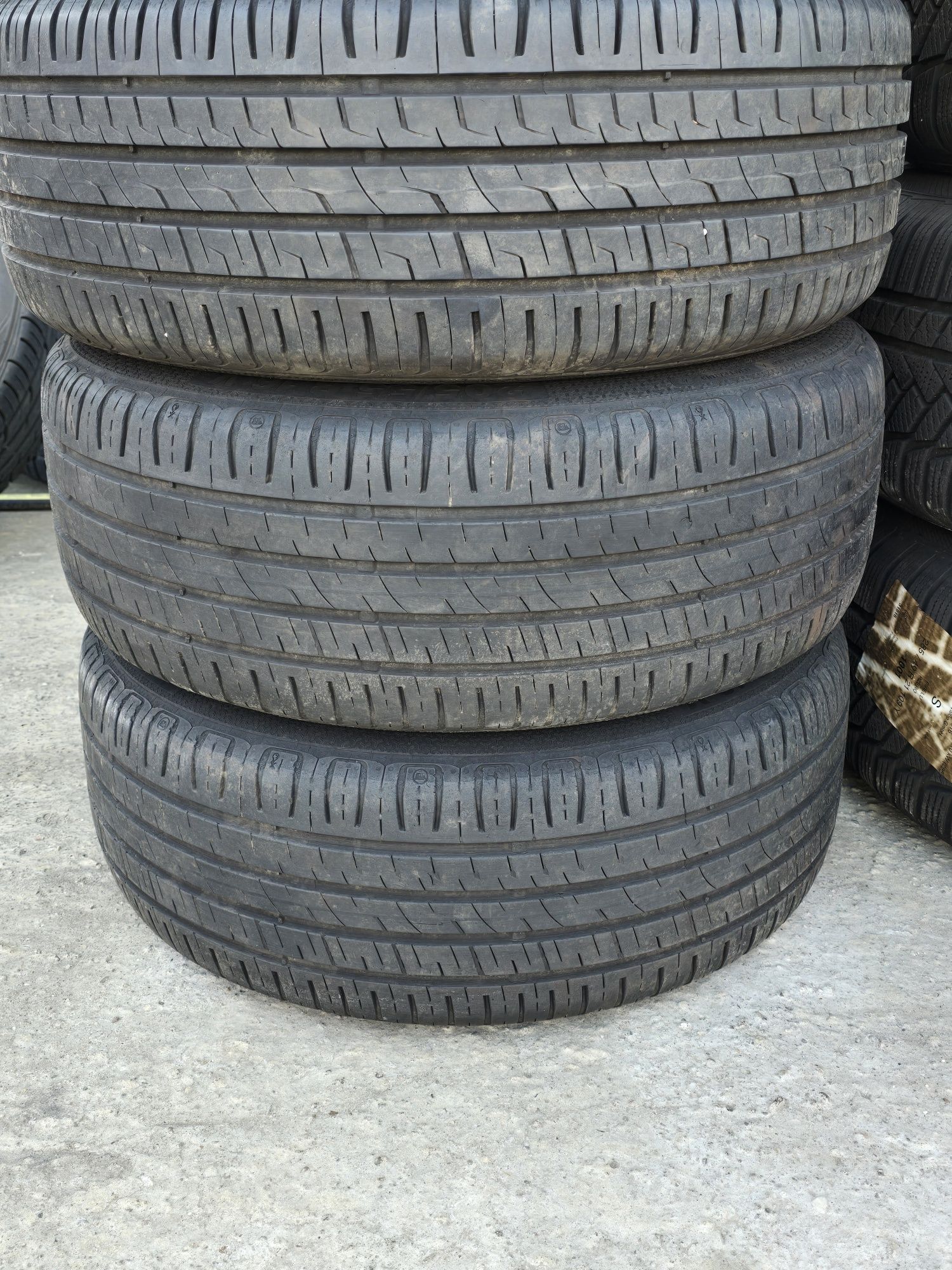 4 Броя 205/55/16 Barum 2x6,9mm 2x5mm
