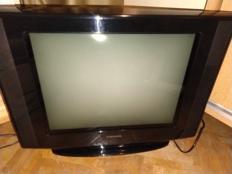 Vand Samsung TV diagonala 48 cm