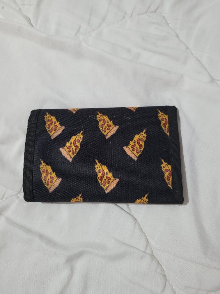Portofel cropp Pizza