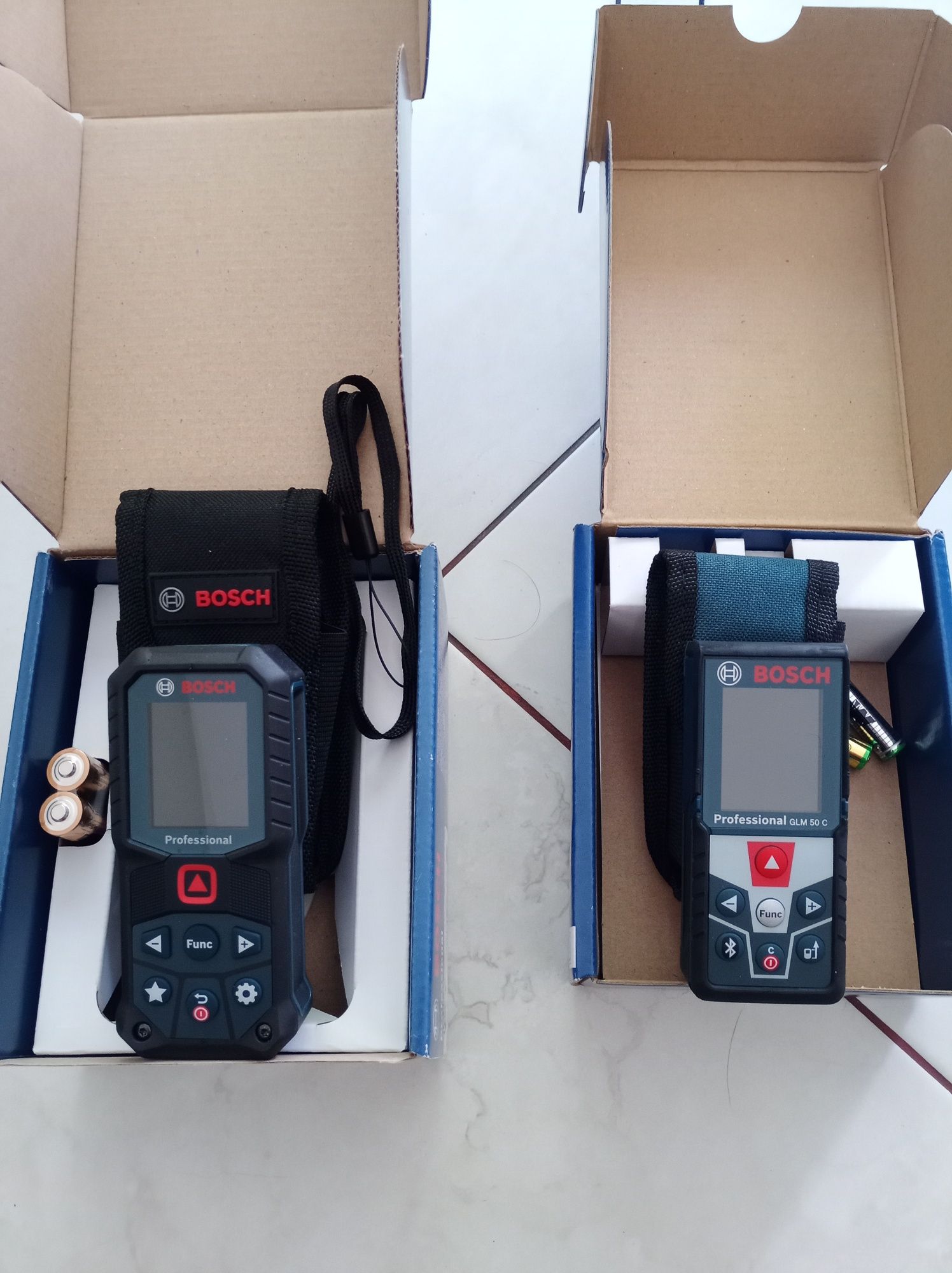 Telemetru cu laser Bosch