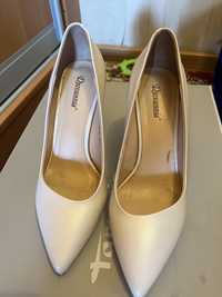 Свадебные туфли 37 р